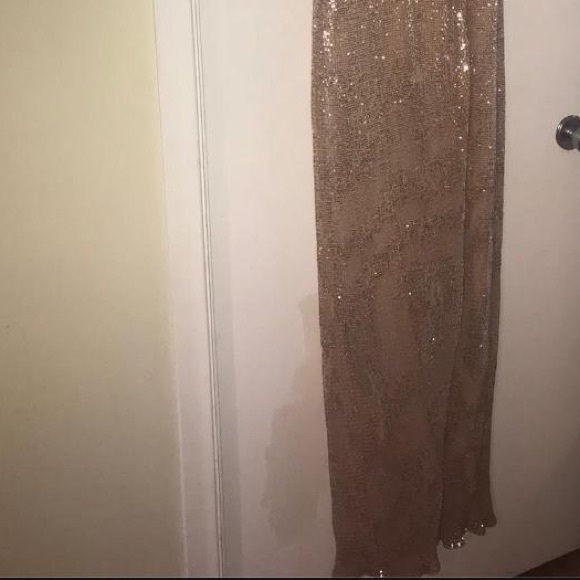 Rose Gold Sequin Chain Sleeveless Drape Cross - Picture 6 of 6